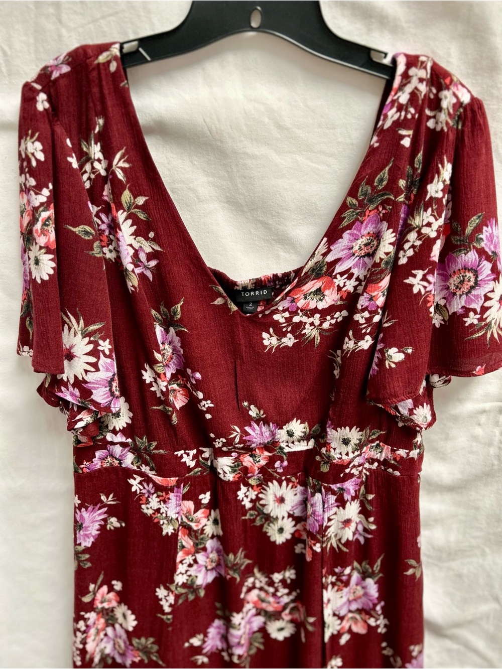 TORRID BURGUNDY FLORAL WRAP STYLE MAXI DRESS, PLUS SIZE 2